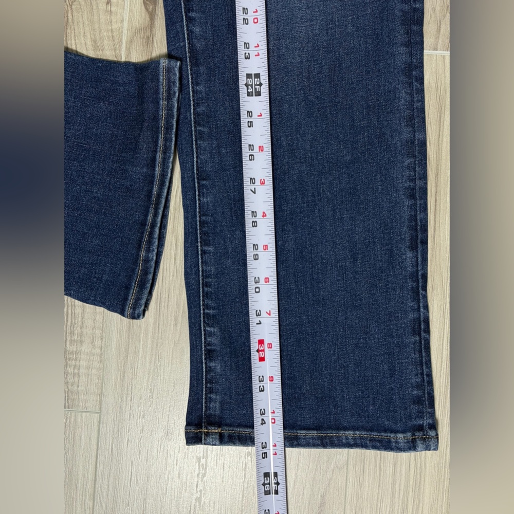 American Eagle artist crop - Picture 9 of 11